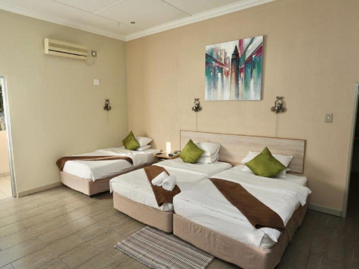 Minen Hotel Tsumeb Ngoại thất bức ảnh