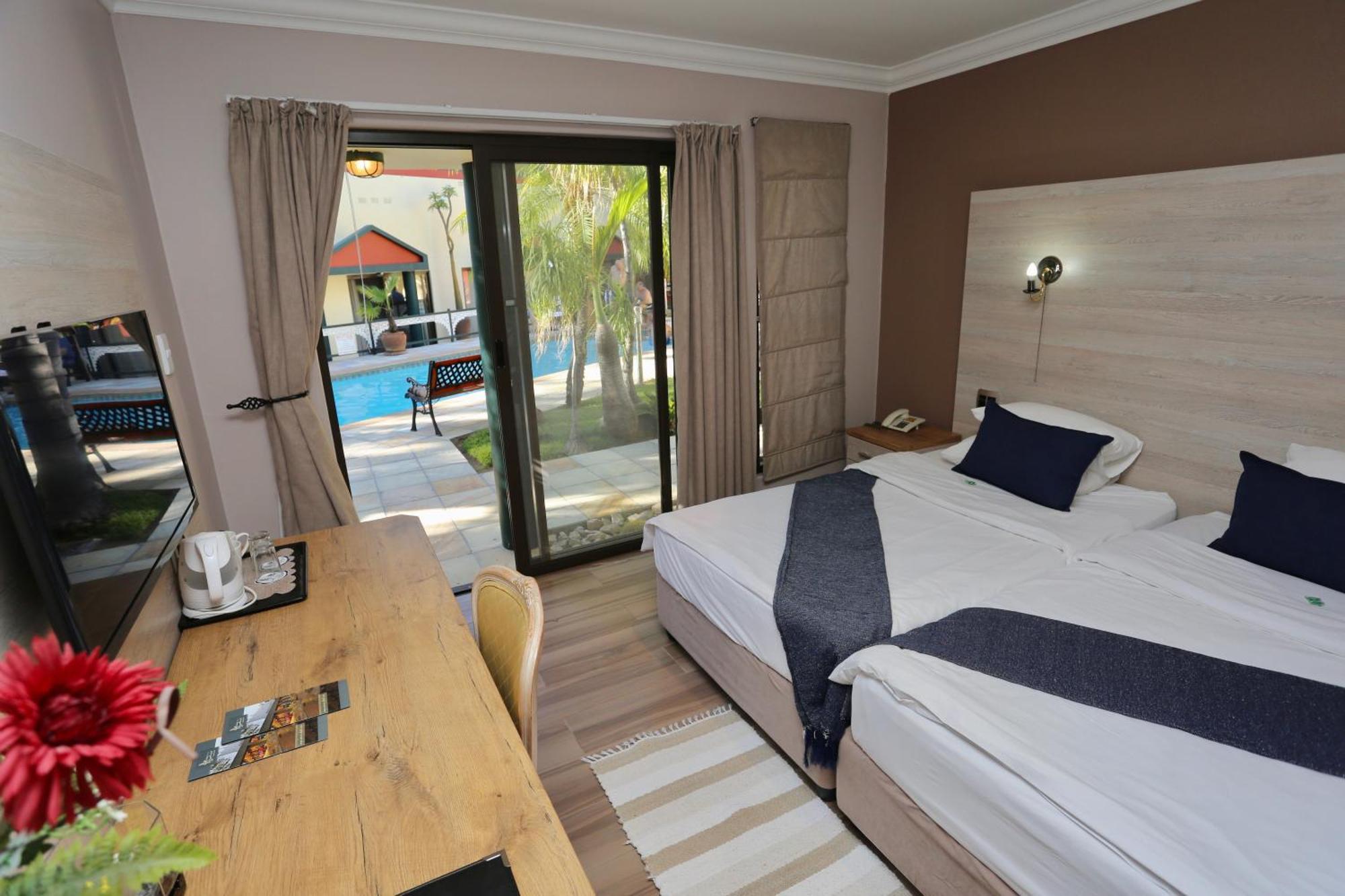 Minen Hotel Tsumeb Ngoại thất bức ảnh