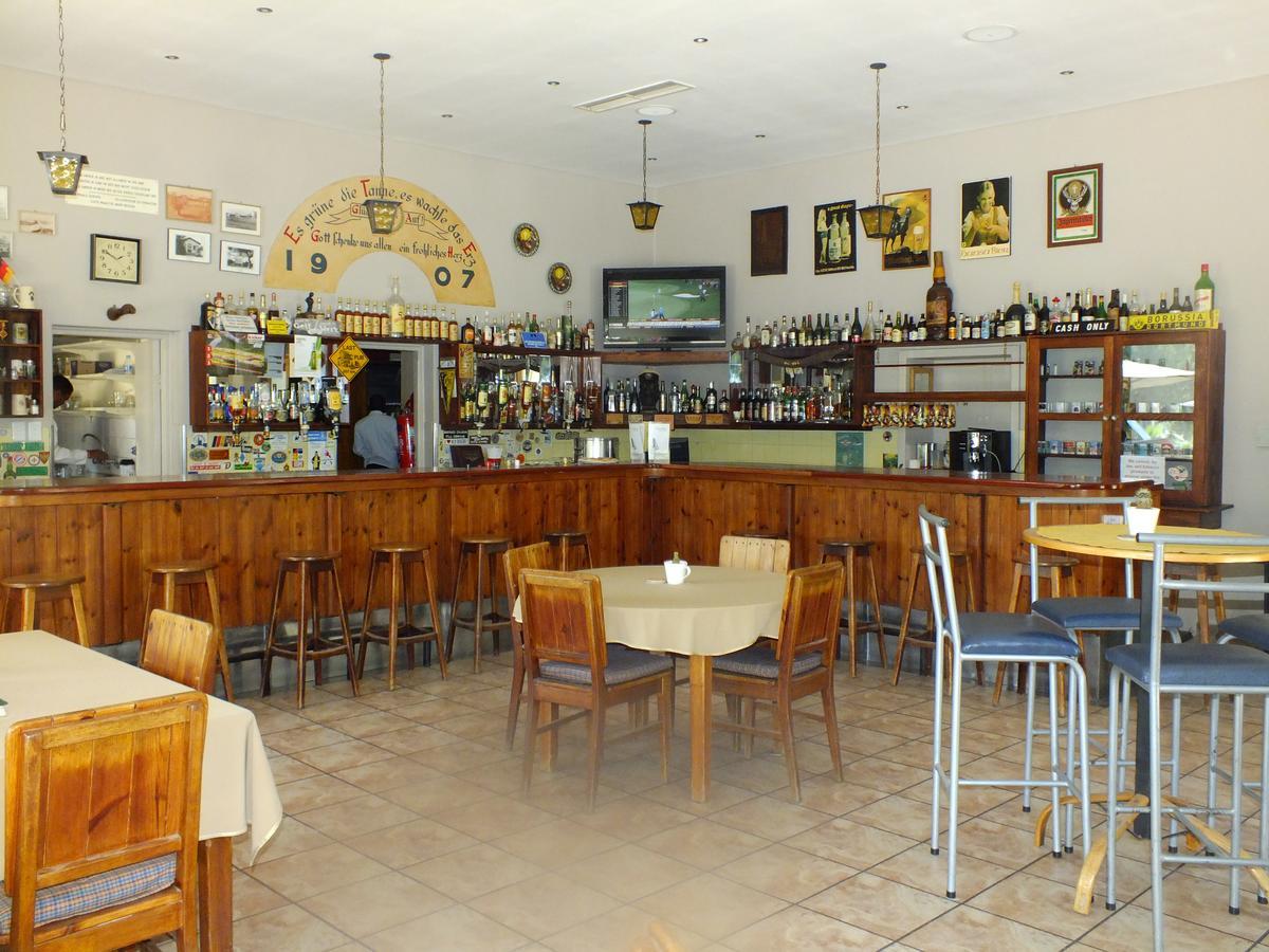 Minen Hotel Tsumeb Ngoại thất bức ảnh