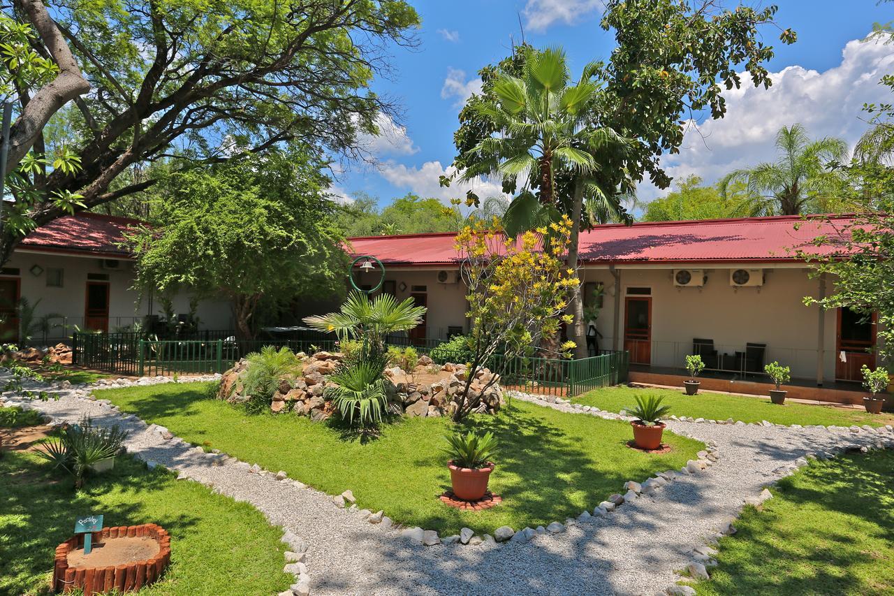 Minen Hotel Tsumeb Ngoại thất bức ảnh