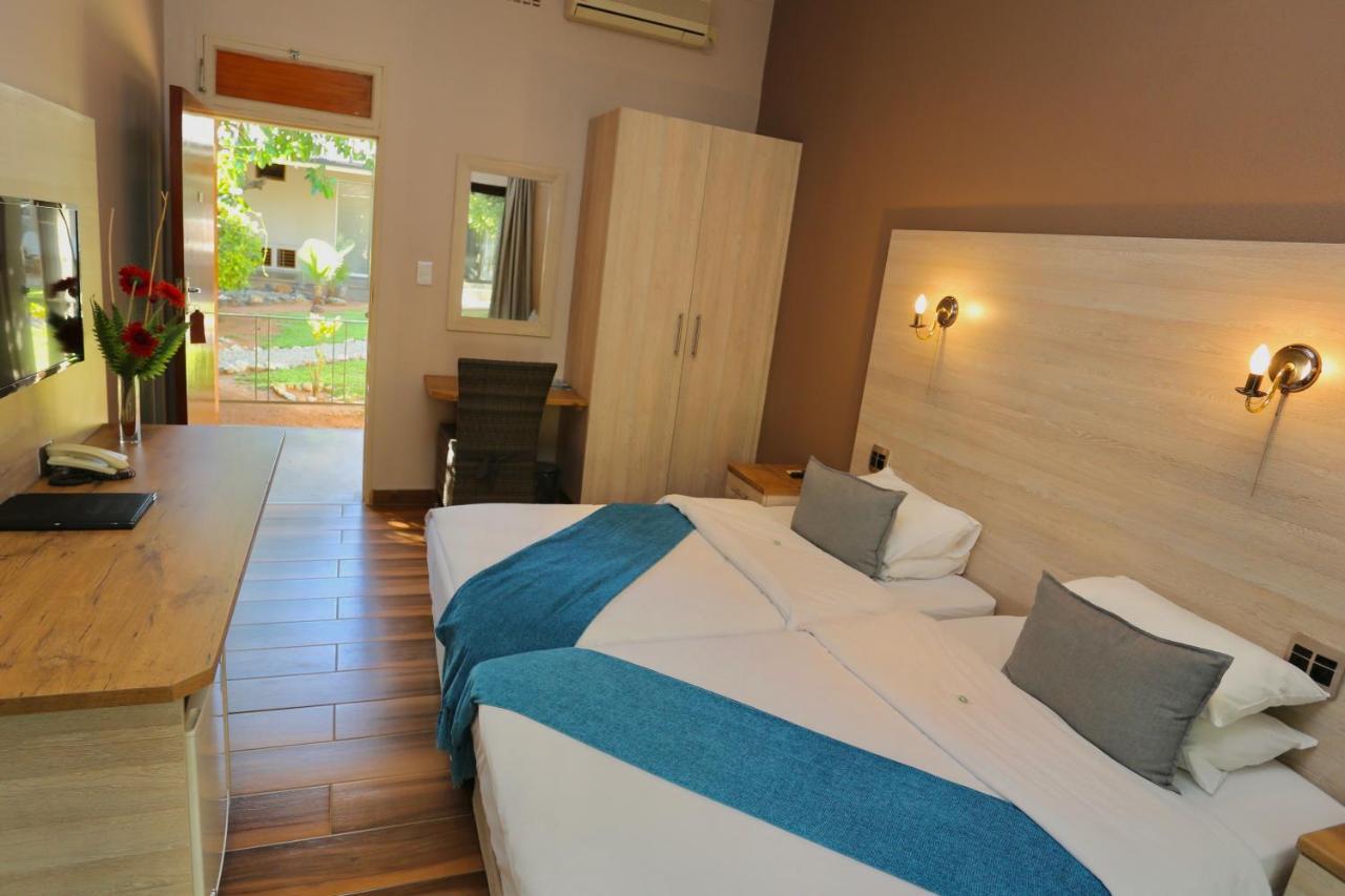 Minen Hotel Tsumeb Ngoại thất bức ảnh