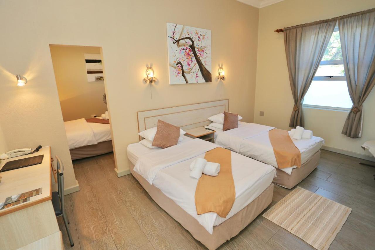 Minen Hotel Tsumeb Ngoại thất bức ảnh