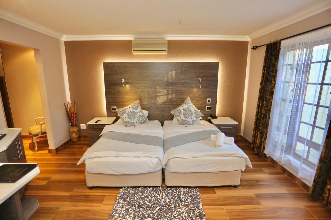 Minen Hotel Tsumeb Ngoại thất bức ảnh