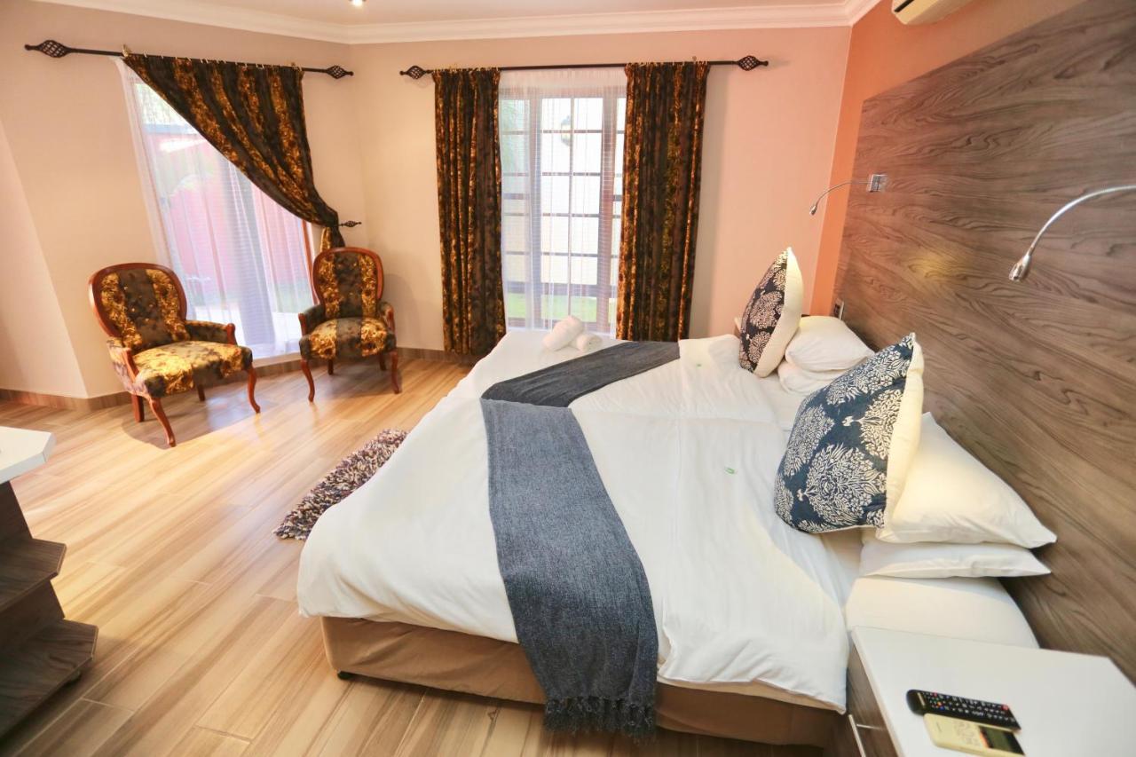 Minen Hotel Tsumeb Ngoại thất bức ảnh